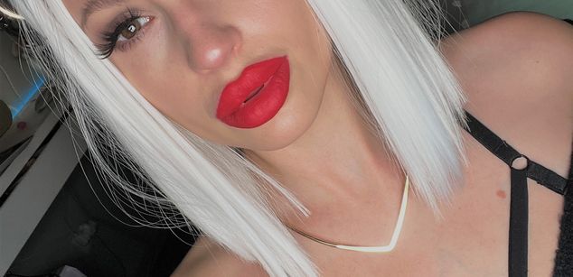 Model - Maxi Lipz findom