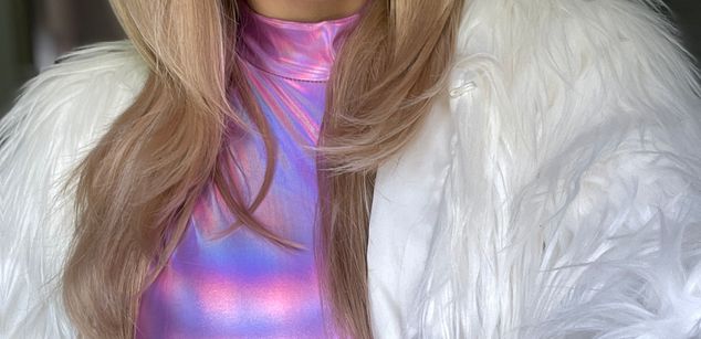 Model - Maxi Lipz findom