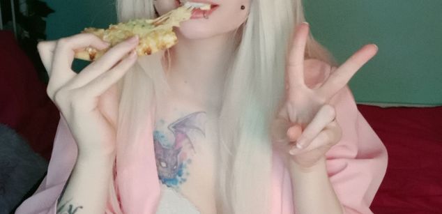 Model - EmmyBunny bigass