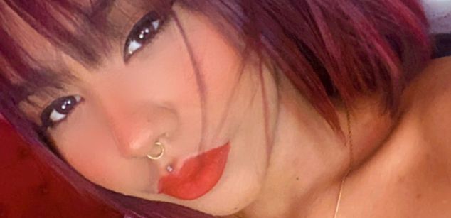 Model - Ailish bigass