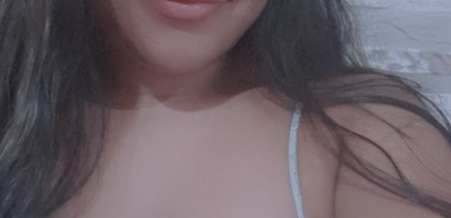 Model - BriannaTurner nipples