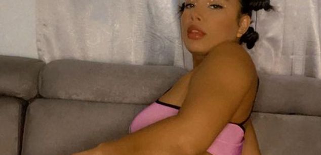 Model - AnnaKroes anal