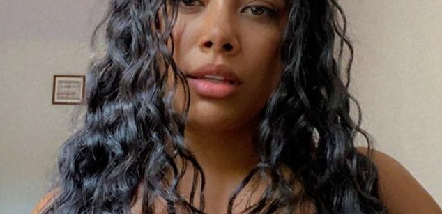 Model - AnnaKroes anal