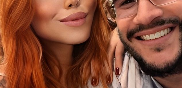 Model - Couple Hot domination