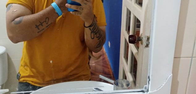 Model - Joel_Salazar pussy