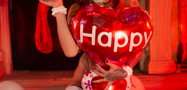 Model - Jade Delux bdsm