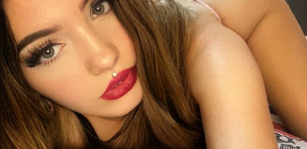 Model - vanellope alto