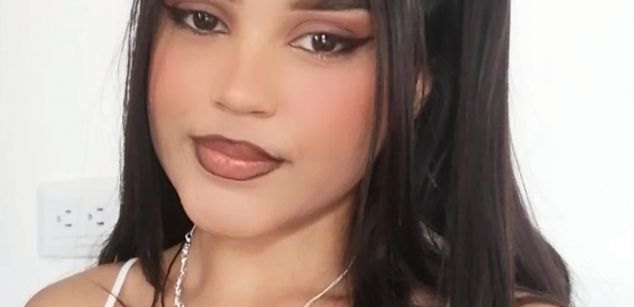 Model - Dulce latina