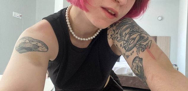 Model - Ada Wong cute