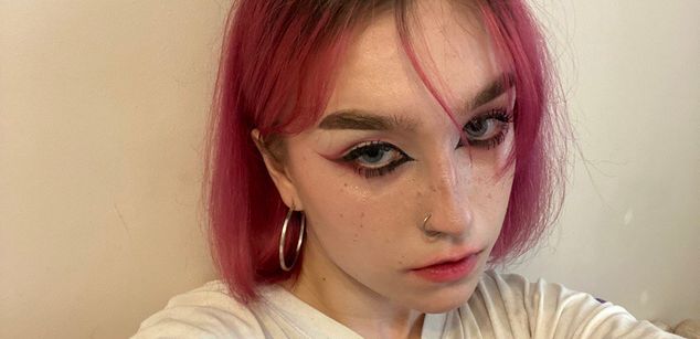 Model - Ada Wong cute