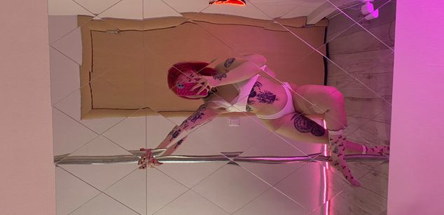 Model - Ada Wong cute