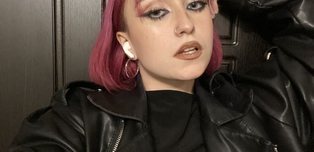 Model - Ada Wong cute