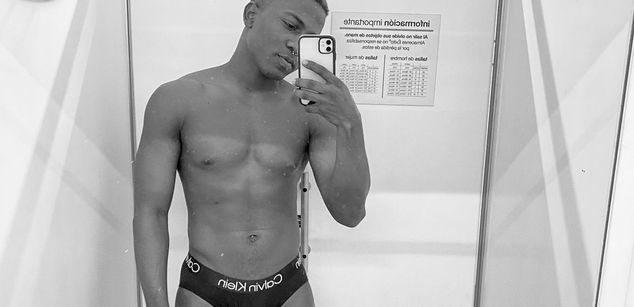 Model - milerjesus bi