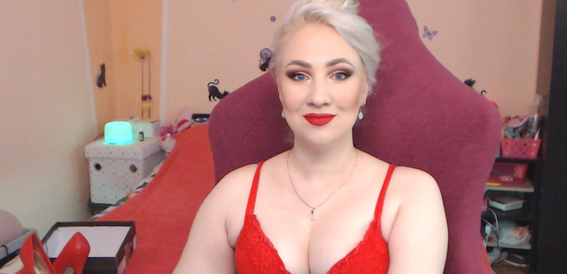 Model - Miss Lexy Gold findom