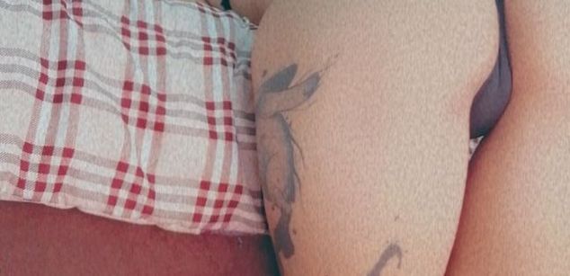 Model - CooperMoon latina