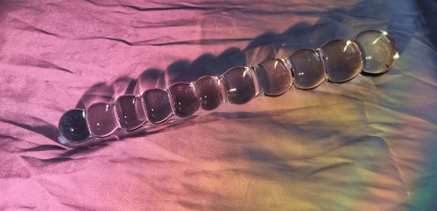 Model - Topsy Wilde findom