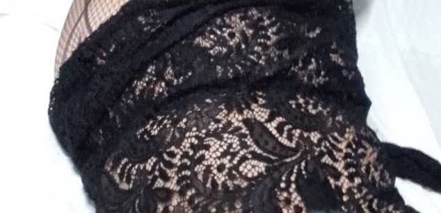 Model - Cubana bigboobs