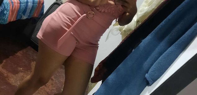 Model - Flowertasty daring