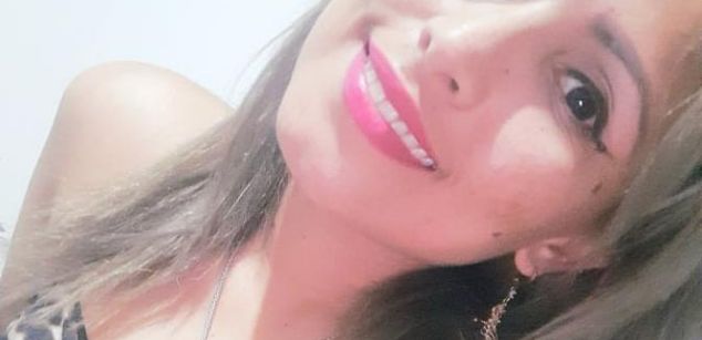 Model - Flowertasty daring