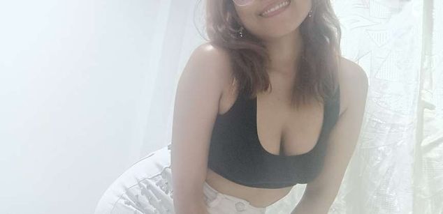 Model - Flowertasty daring