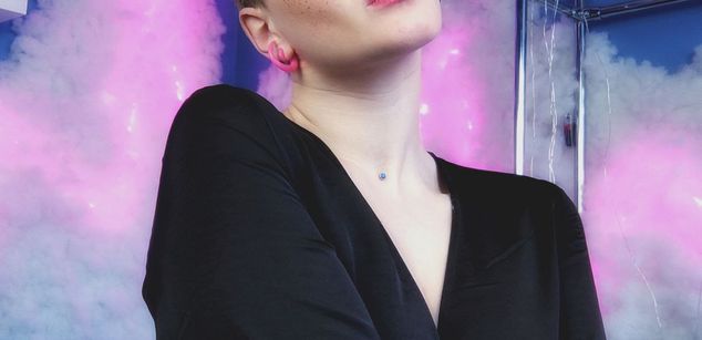 Model - Angela_aderly dominatrix