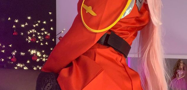 Model - LittleKitty69 cosplayer