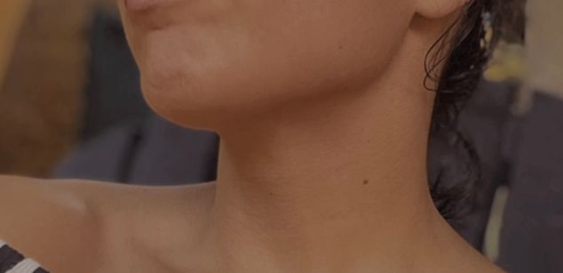 Model - MissChuwie feet