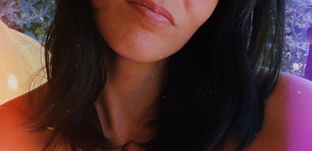 Model - MissChuwie feet