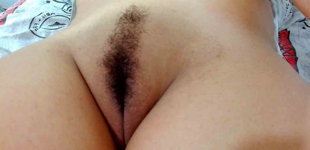 Model - emmaxlina fist