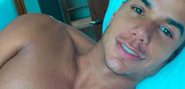 Model - Fernando Ferraz bigcum