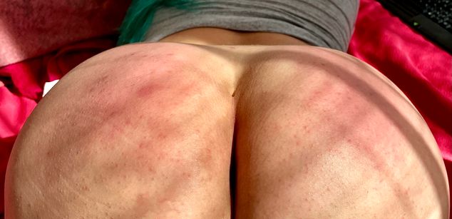 Model - Annessix_Reign findom