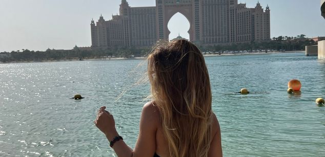 Model - MonicaKeys cei