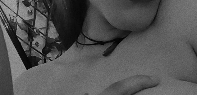 Model - rukkia findom