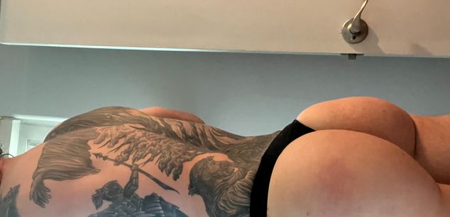 Model - Chad Burbank suck