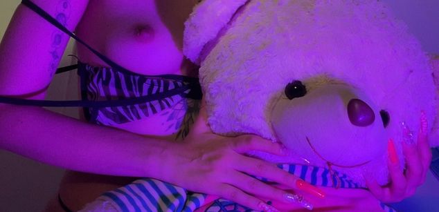 Model - ANNYyALINA bigass