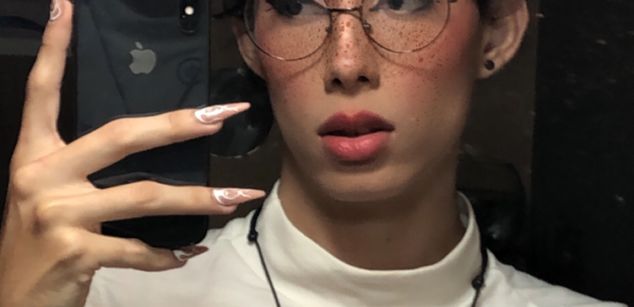 Model - Doja Alice Soto Mejia dominant