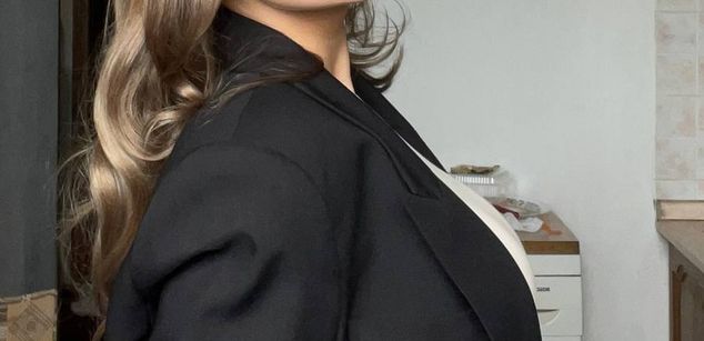 Model - jadejawell bigboobs