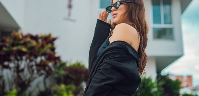 Model - AbbieRhondes fingering