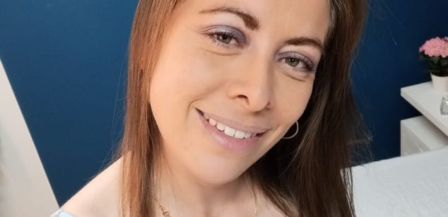 Model - Scarlett Queens feet