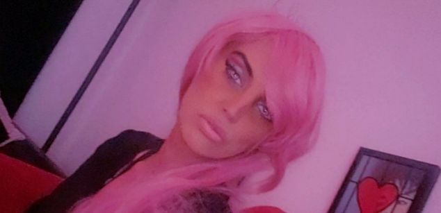 Model - Shalimar Rose bigass