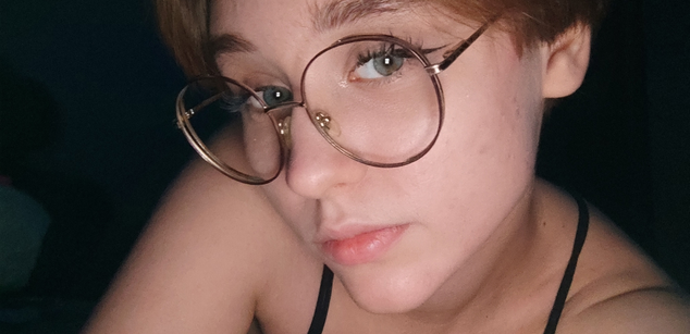 Model - LiziFox fingering