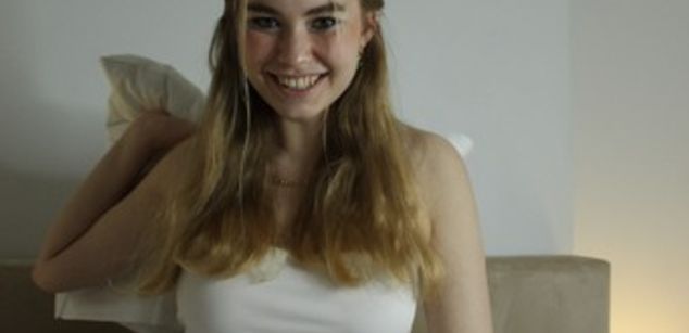 Model - AnyAmaazzy mistress