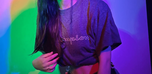 Model - LucyPurple squirt