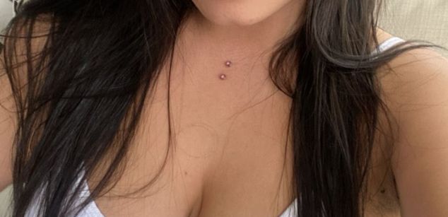 Model - Lilith Rosee bigass