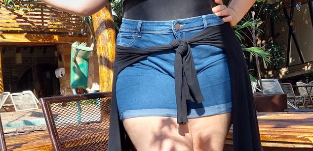 Model - Nina Baena bigboobs