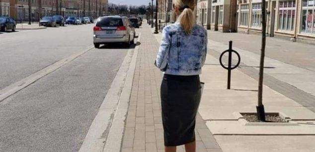 Model - BaditaLuna stockings