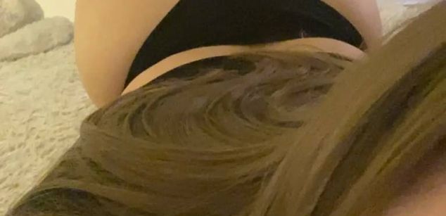 Model - Alisia Cherrey play