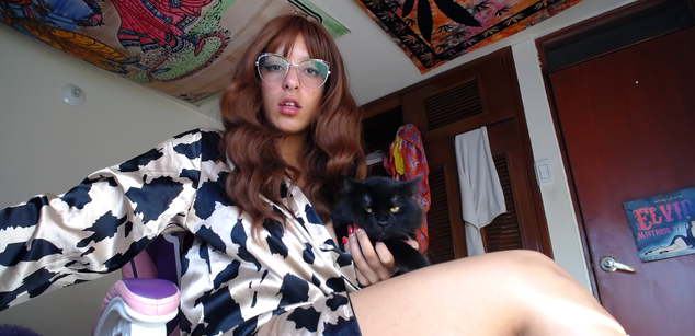 Model - Elizabeth corazon de leon cei