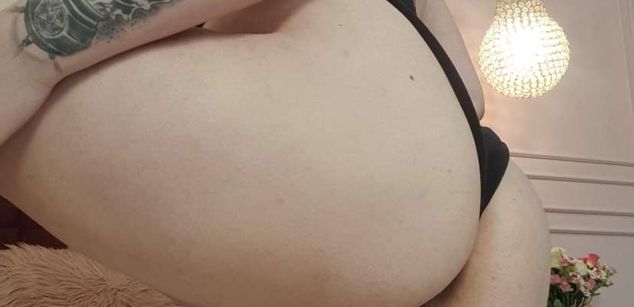 Model - HeraDevine BBW