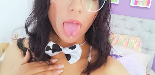 Model - LucyDerby squirt